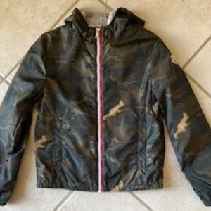 EUC Boys Girls size 12 MONCLER Camouflage CAMO Windbreaker Zip-Front Jacket